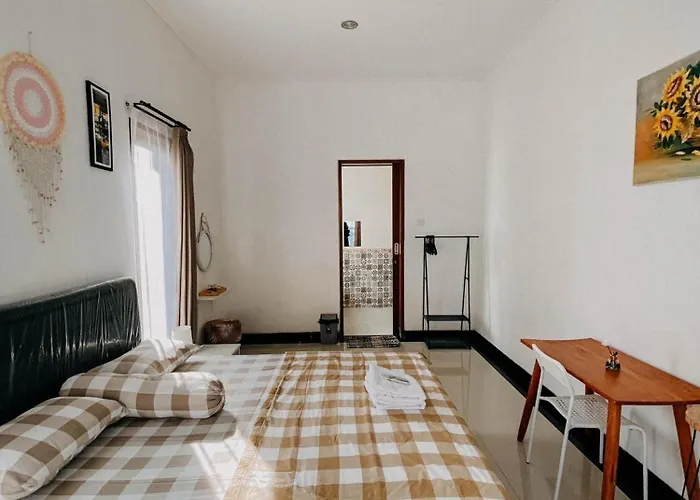 Private Room In A Cozy, Comfy House In Umah Iga