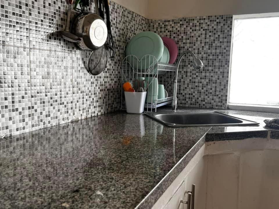 Private In A Cozy, Comfy House In Umah Iga *