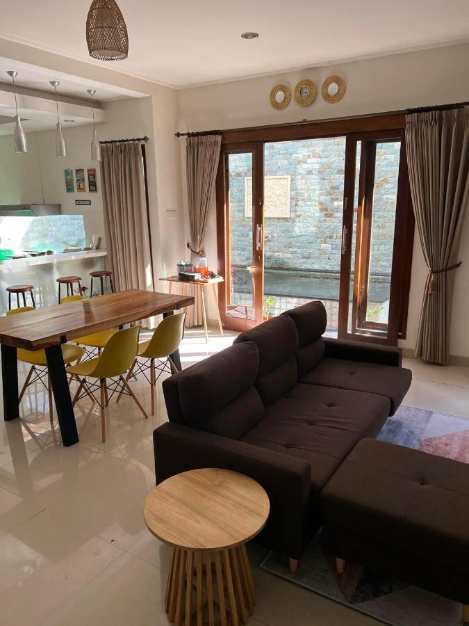 Private In A Cozy, Comfy House In Umah Iga Accommodatie bij particulieren